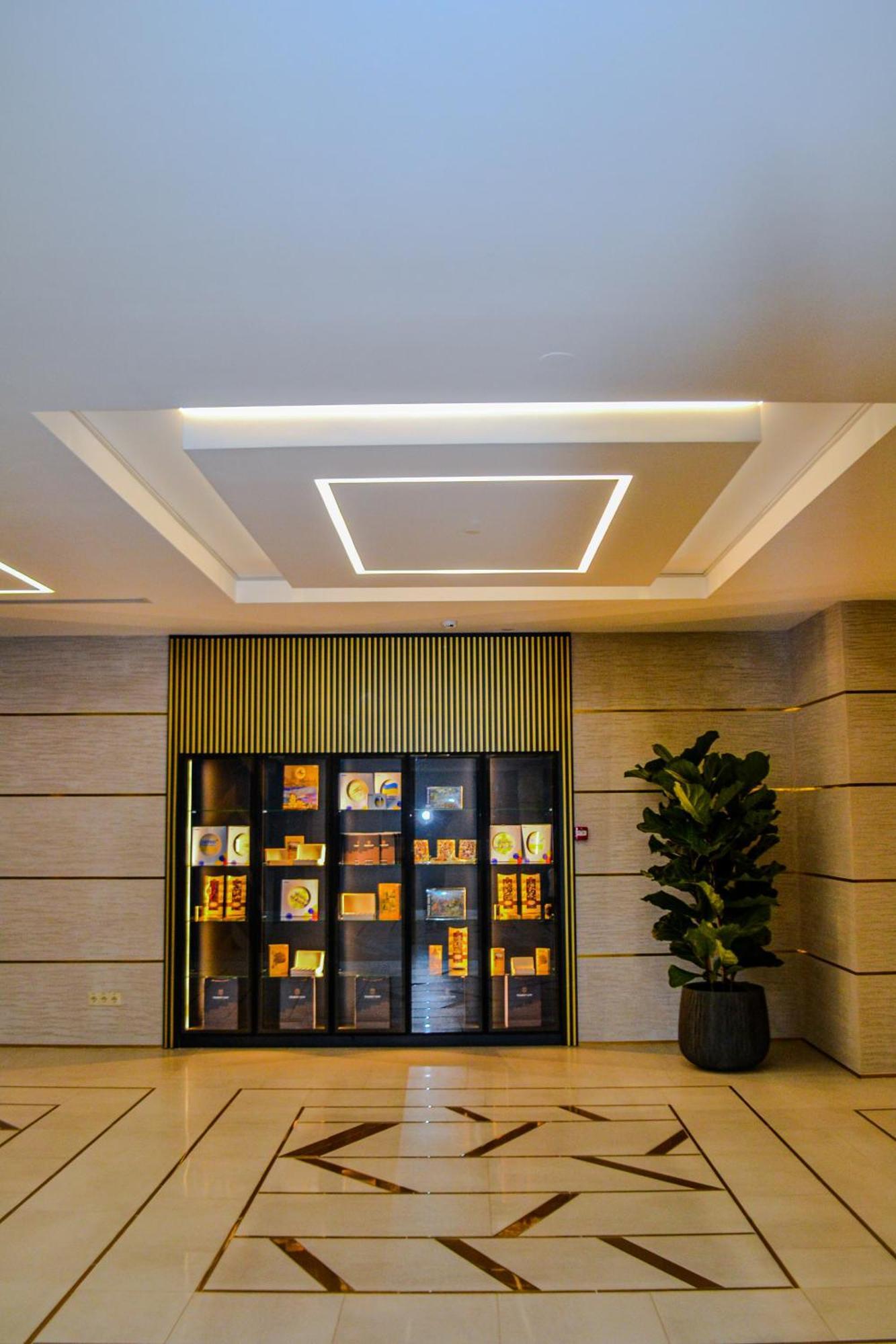 Hotel Tourist Lviv Exterior photo